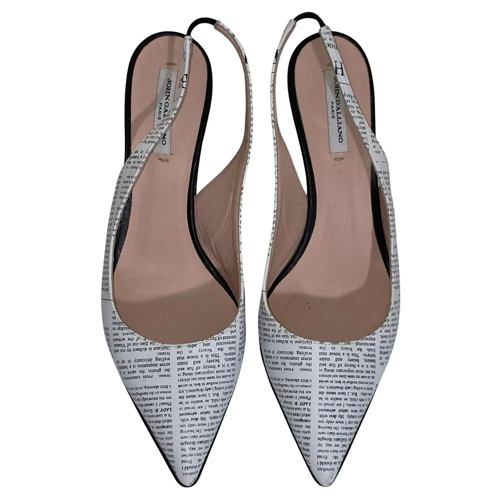 John Galliano Paris Newspaper Print Slingback Heels Womens 9.5 White Black EUC - Picture 4 of 12